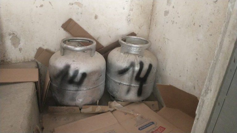 05022021 - Operação prende quatro e apreende 32 botijões de gás de cozinha em (3).jpeg