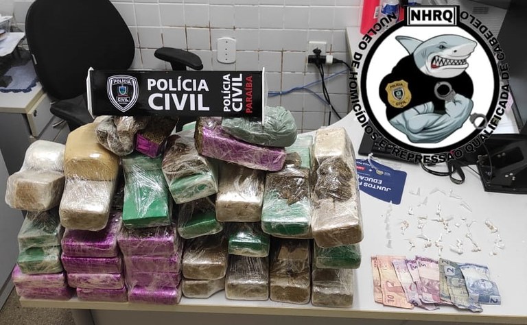 261121 - Polícia Civil apreende adolescentes e retira cerca de 30 Kg de drogas.jpeg