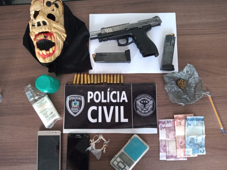 14032021 - Polícia Civil prende homem suspeito  de praticar assaltos em São José de Piranhas.jpeg