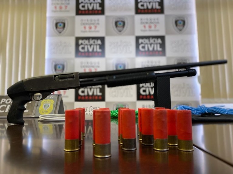 011221 - Polícia Civil prende seis em Santa Rita, apreende armas e explosivos (2).jpeg