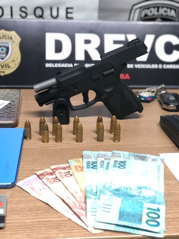 04052023 -  Polícia Civil prende três por tráfico de drogas (2).jpeg