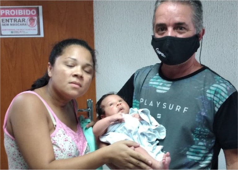 Policial civil salva vida de bebê em João Pessoa-07.jpeg